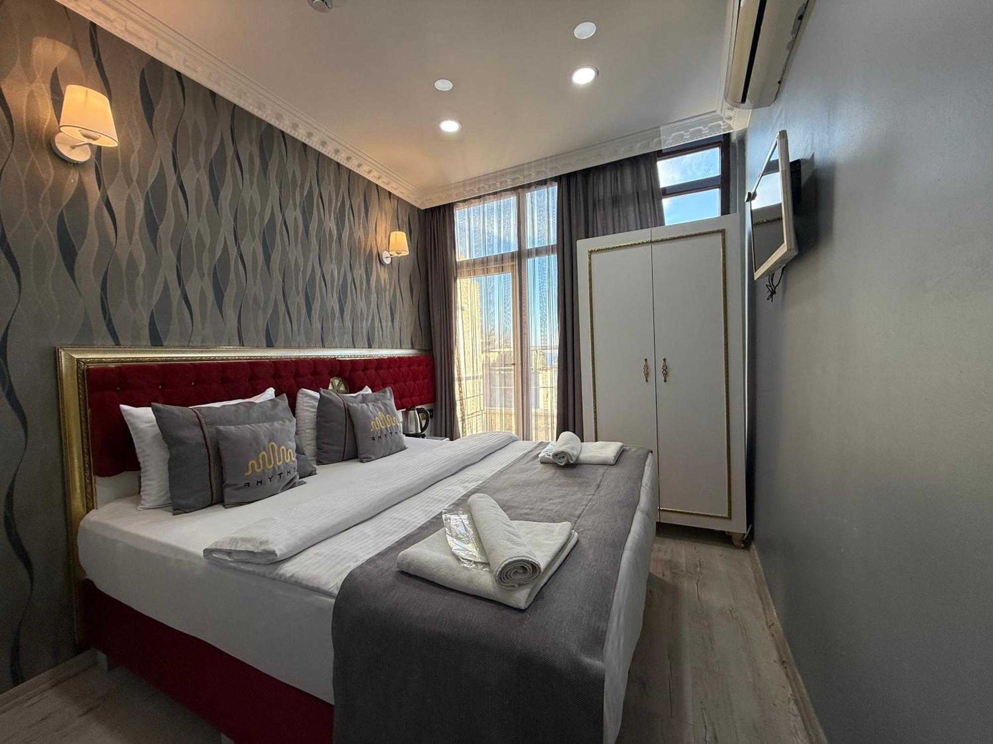 Hotel Rhythm