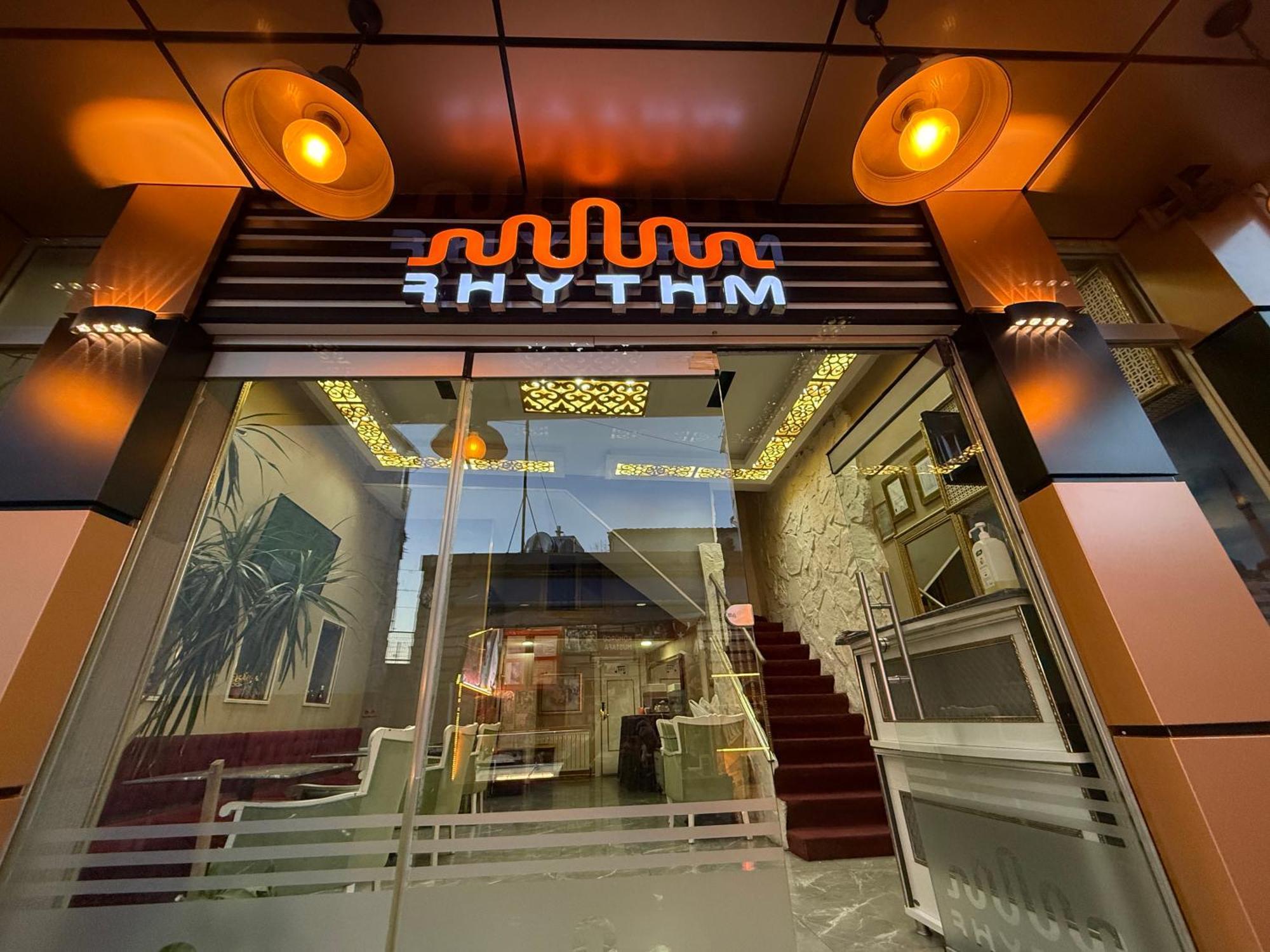 Rhythm 2* Istanbul